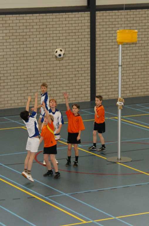 Korfbal E2  13 maart 2010-14.JPG